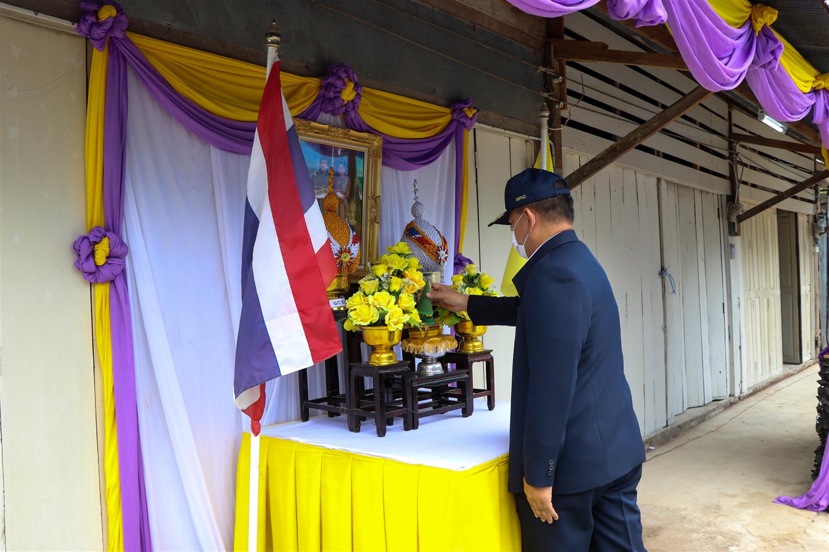 พลเรือตรี สมเกียรติ ผลประยูร