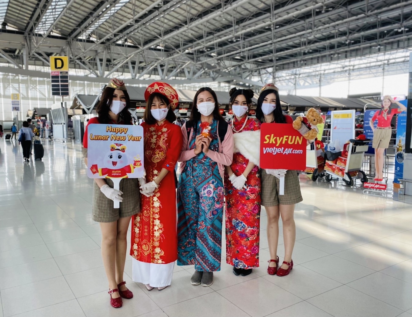 ไทยเวียตเจ็ทแจกส้มมงคล สร้างสีสันต้อนรับการเดินทางช่วงตรุษจีน