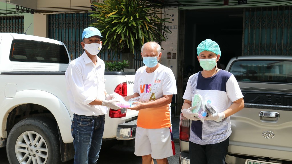ทม.คอหงส์ ลงพื้นที่ (Big Cleaning) หมู่บ้านสุธาทิพย์เฟส4