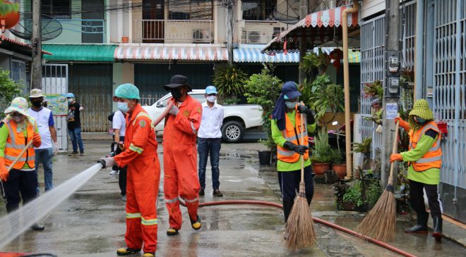 ทม.คอหงส์ ลงพื้นที่ (Big Cleaning) หมู่บ้านสุธาทิพย์เฟส4