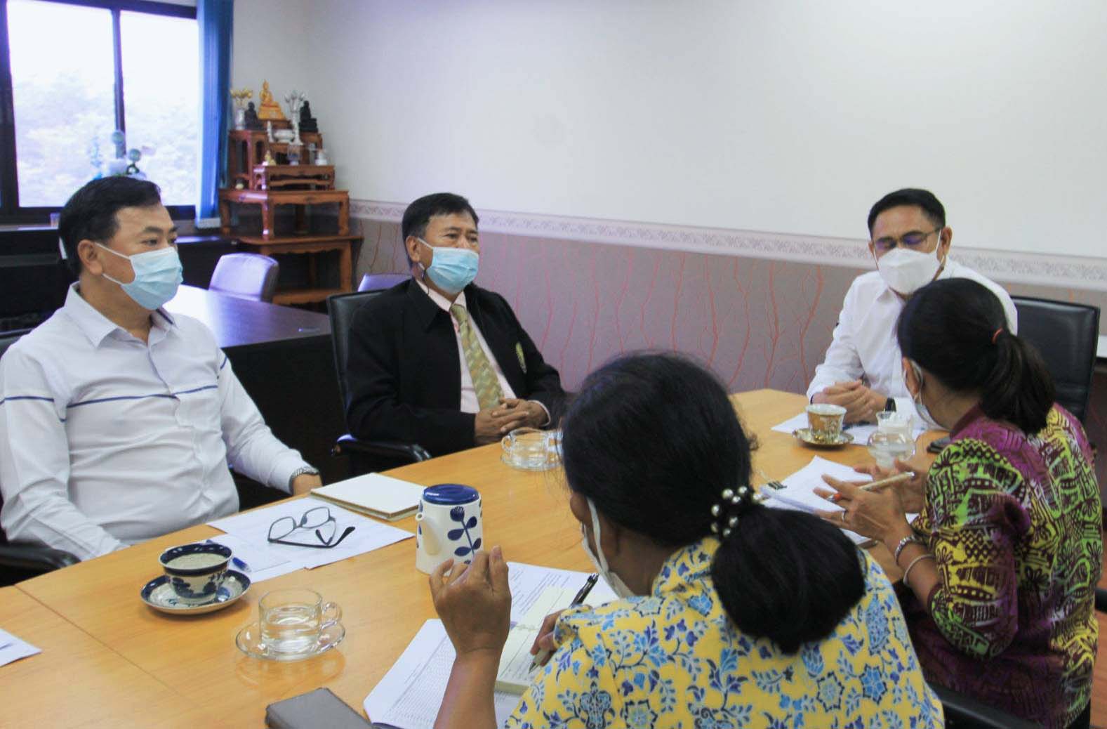 อบจ.สงขลา เร่งให้การช่วยเหลือเกษตรกรชาวสวนผลไม้
