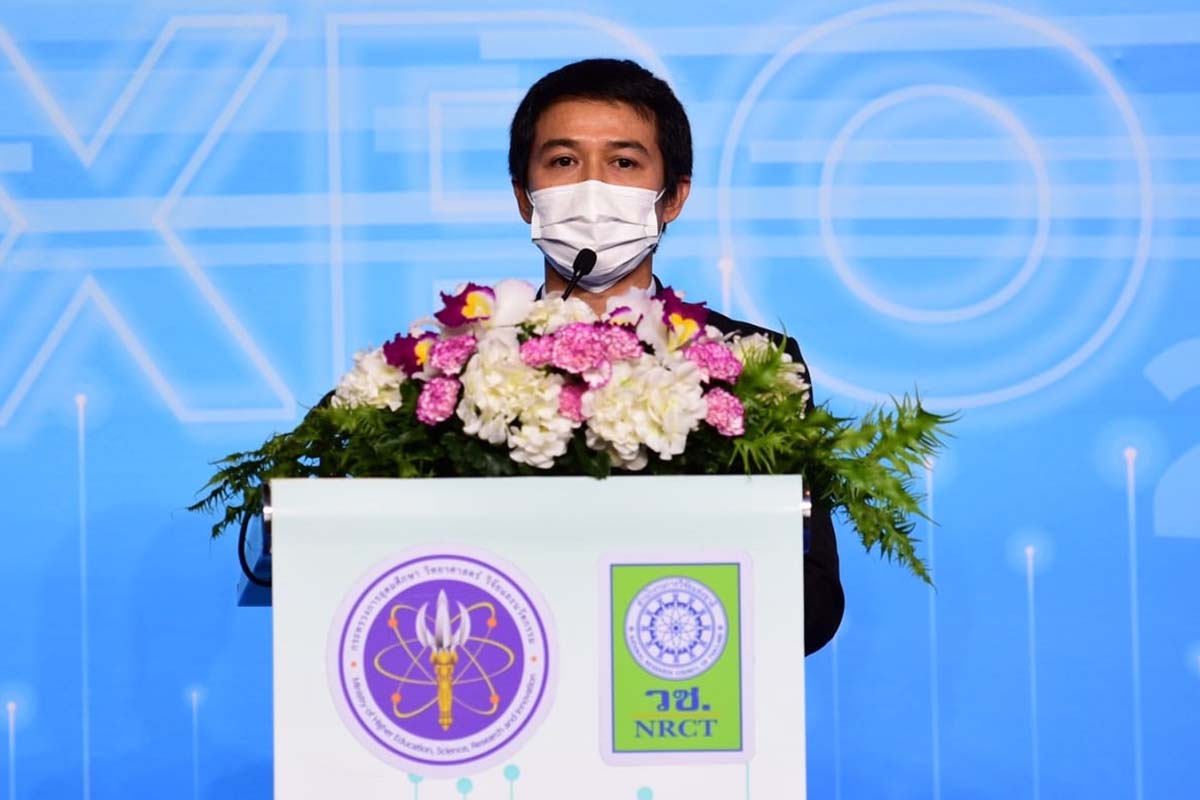 สุดยอดนิสิต ม.ทักษิณ คว้า 8 รางวัล ผลงานวิจัยนวัตกรรมสายอุดมศึกษา "มหกรรมวิจัยแห่งชาติ 2564"