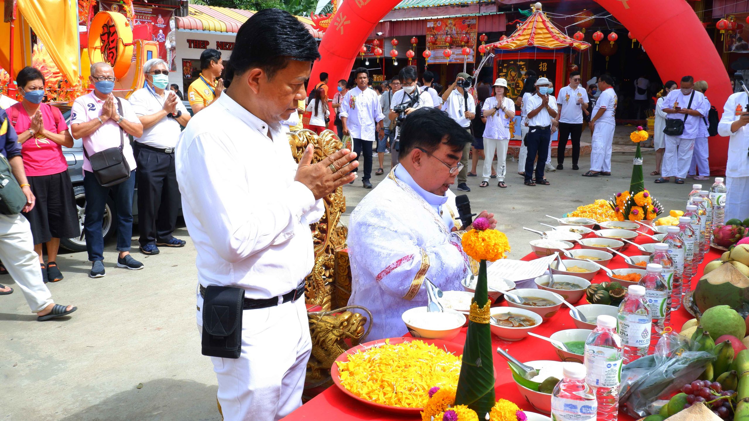 ศาลเจ้าเทพนาจาหาดใหญ่จัดพิธีพุทธาภิเษกเบิกเนตร ท้าวเวสสุวรรณ และปลุกเสกวัตถุมงคลรุ่น มังกรสวรรค์