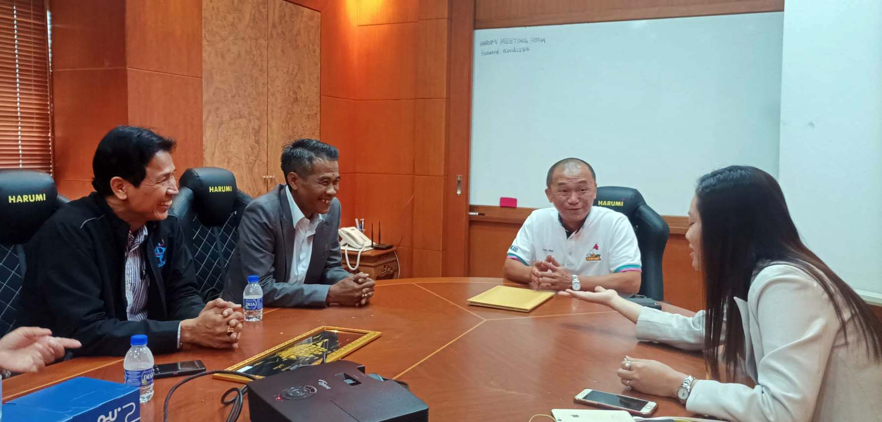 มรภ.สงขลา ลงนามความร่วมมือ “บริษัท HARUMI BRANDS SDN BHD” ประเทศมาเลเซีย
เสริมสร้างขีดความสามารถด้านอุตสาหกรรม