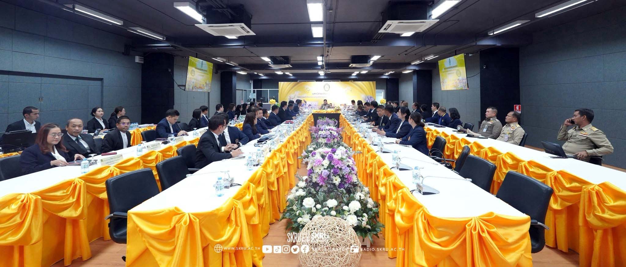 “พลเอก ดาว์พงษ์ รัตนสุวรรณ” องคมนตรี ตรวจเยี่ยมการดำเนินงาน มรภ.สงขลา ประจำปีงบประมาณ 2569